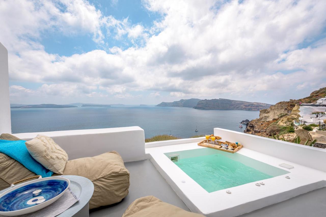 Amazing View Villa Oia With Jacuzzi Zewnętrze zdjęcie